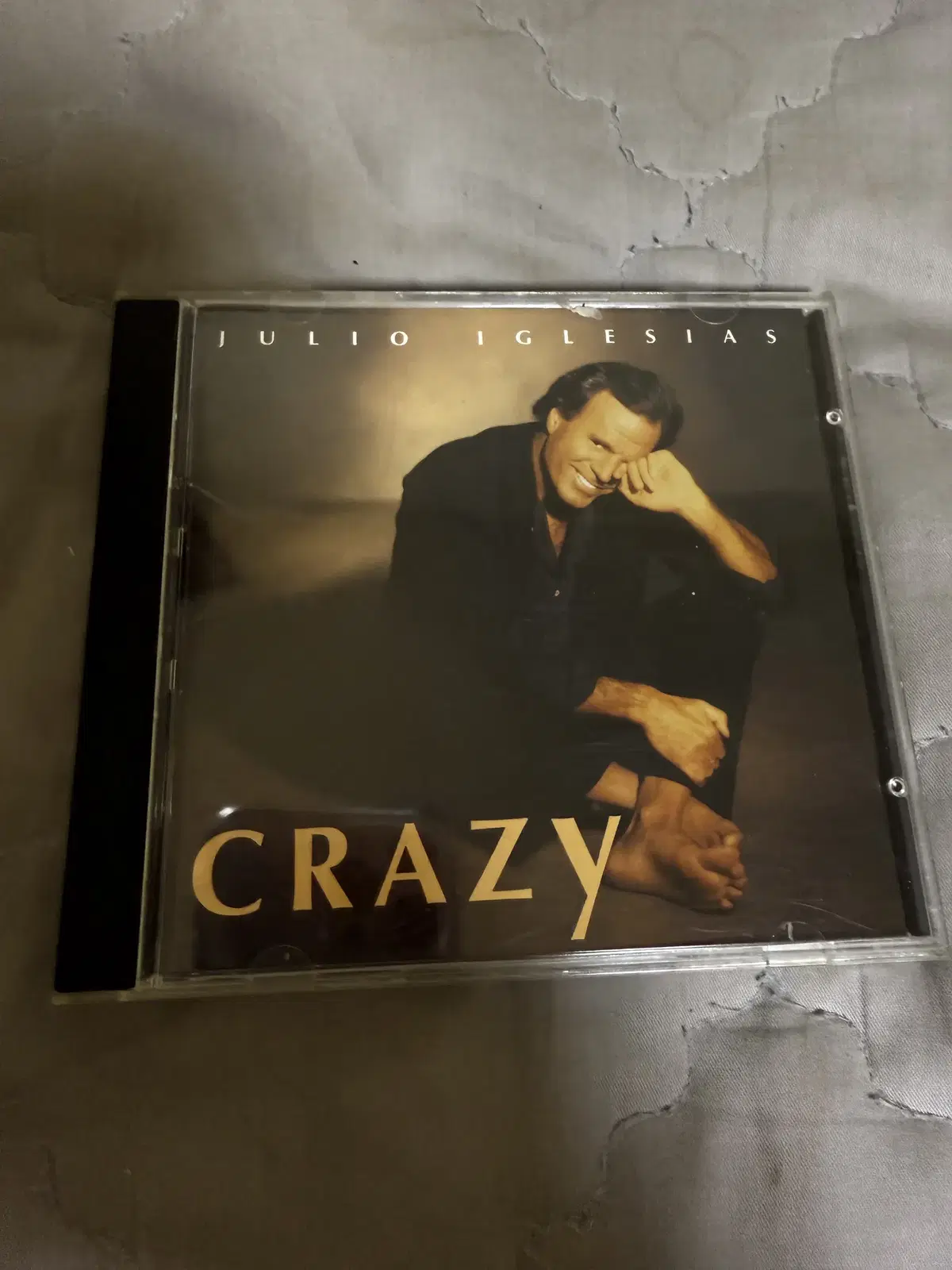 홀리오 이글레시아스 (Julio Iglesias) "Crazy" CD앨범