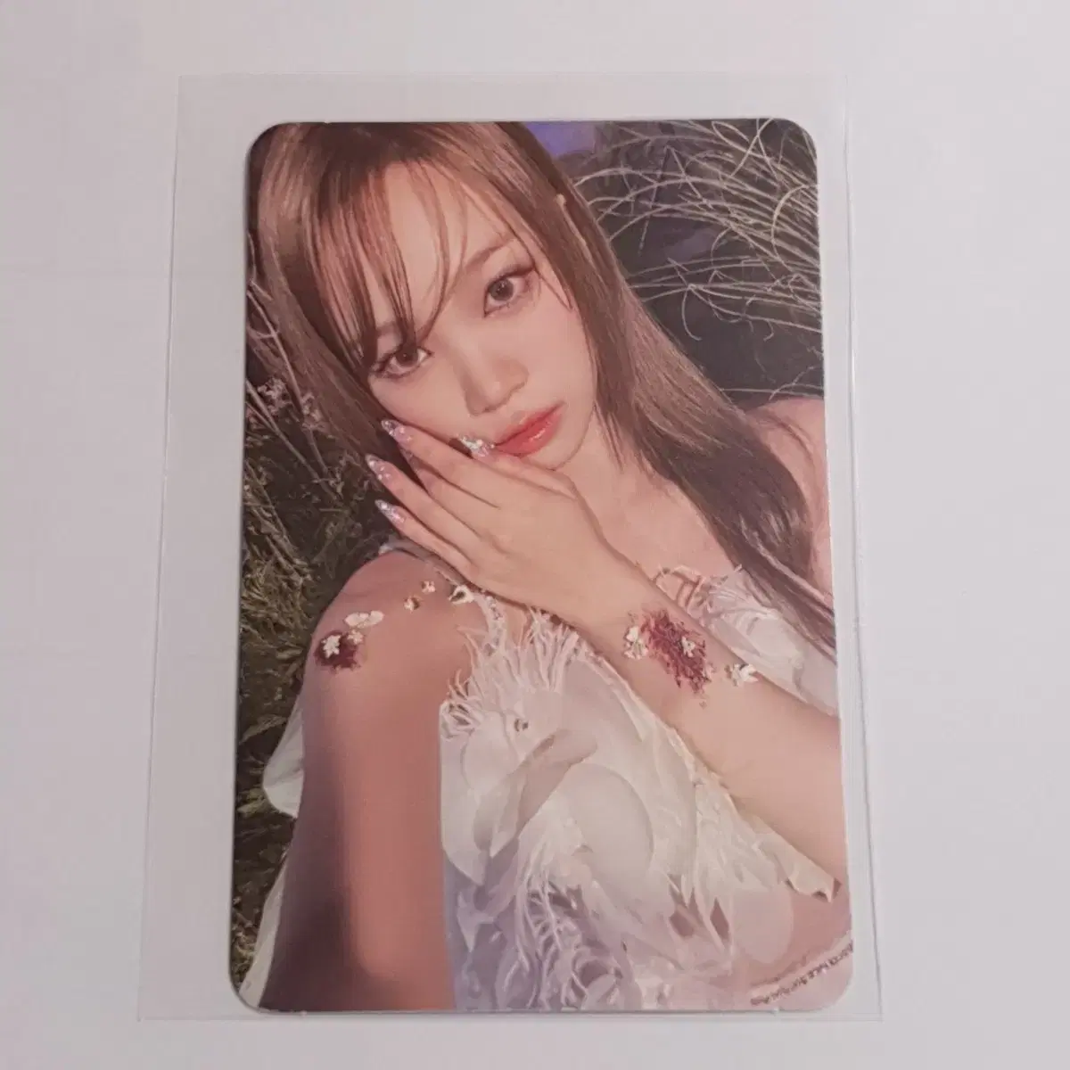 le sserafim chaewon e.ji easy photocard album photocard