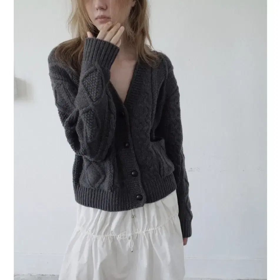 포에토 가디건 Anne fisherman cardigan