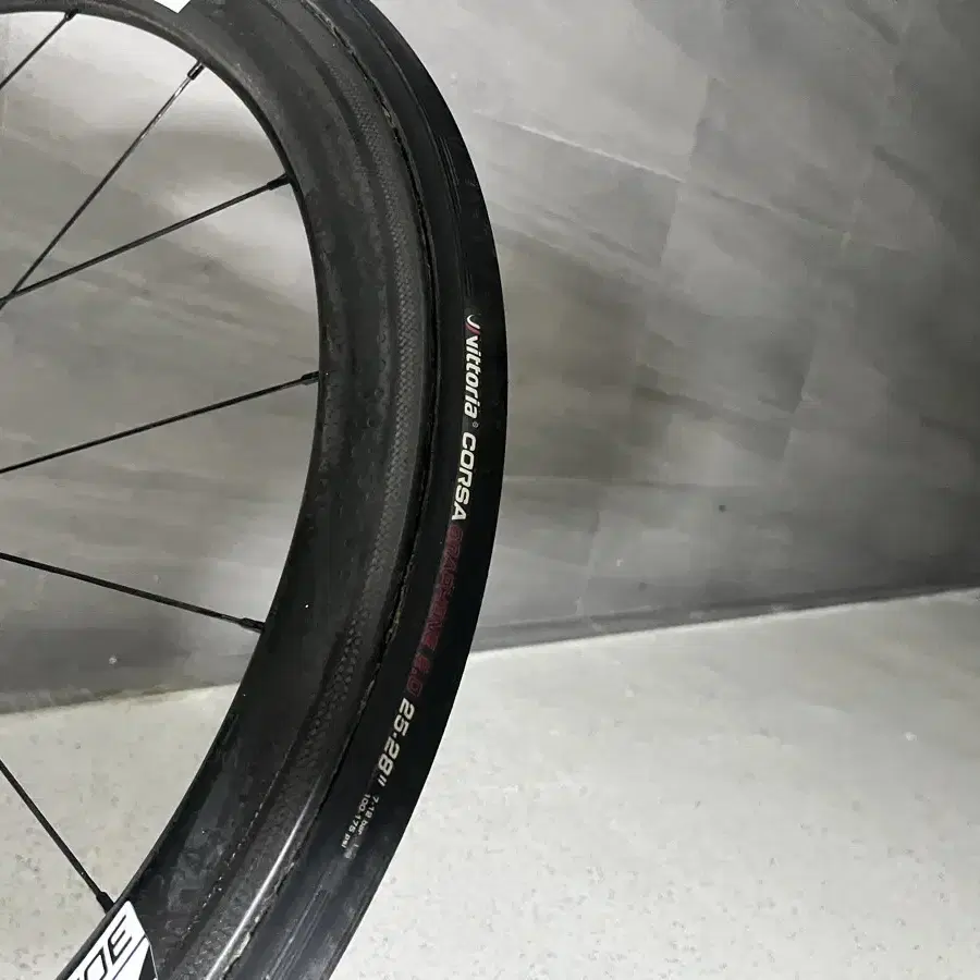 Zipp 303 짚 303 프론트 픽시,림브 휠 판매