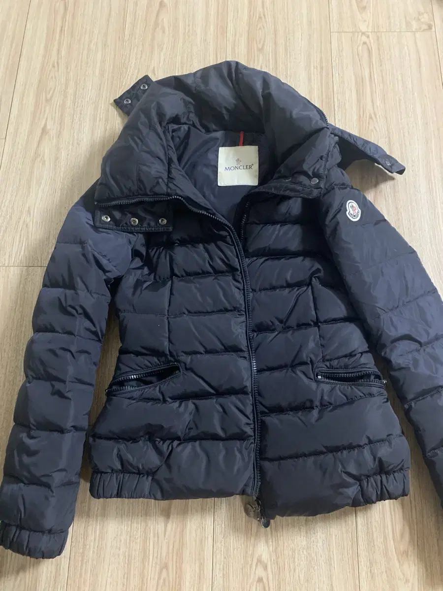 Genuine Moncler Women's Padded 0 Size 0