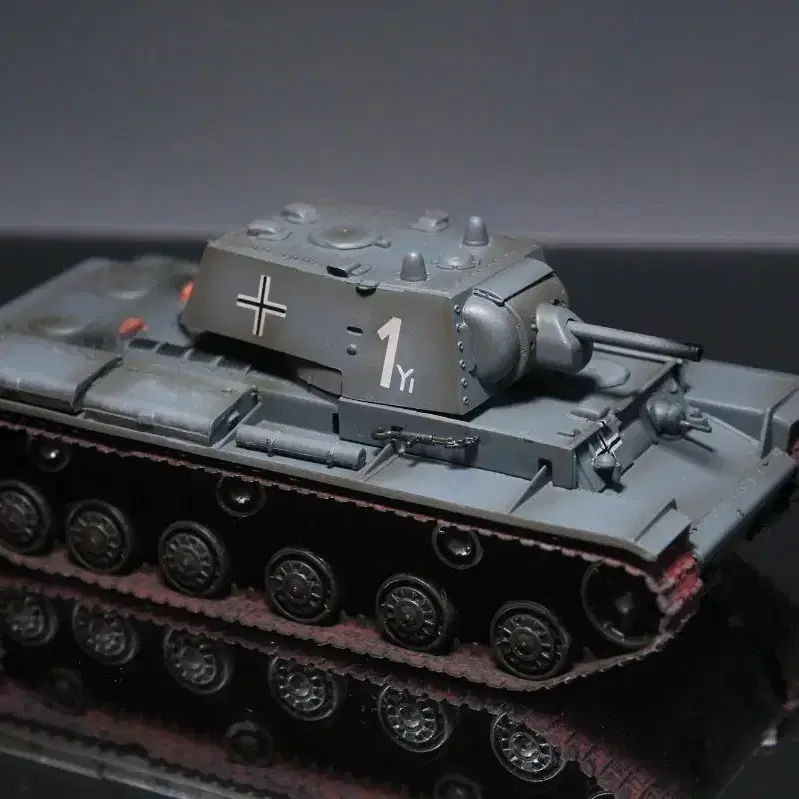 1/72 독일육군 노획형 KV-1 탱크모형