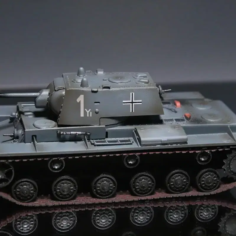 1/72 독일육군 노획형 KV-1 탱크모형