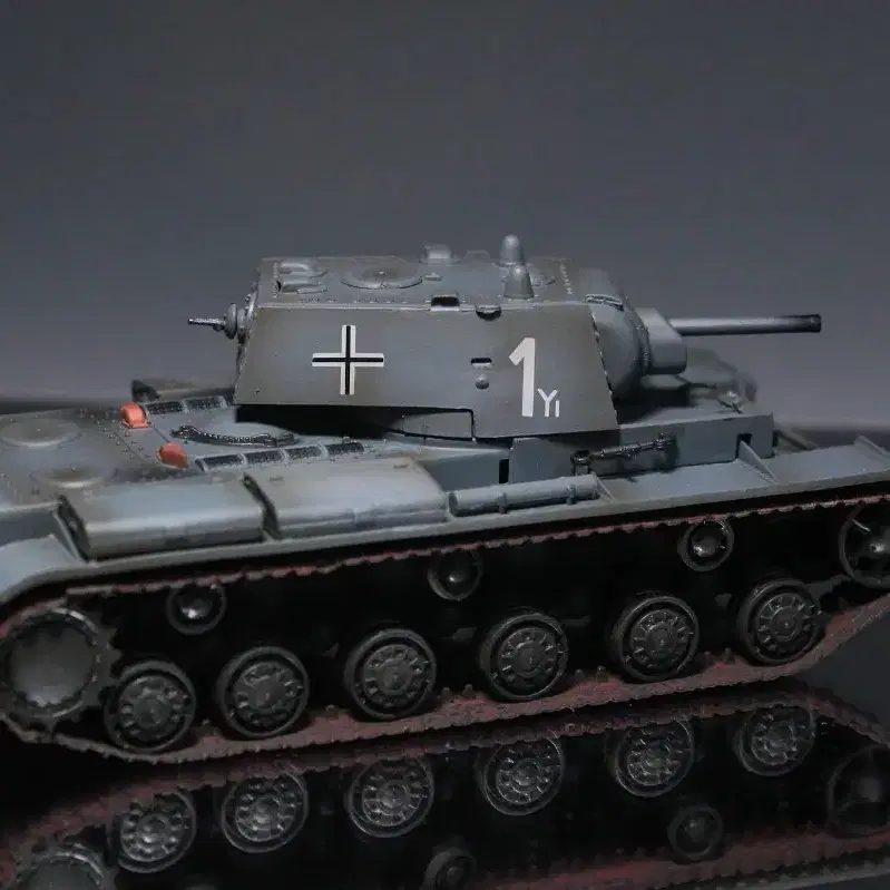 1/72 독일육군 노획형 KV-1 탱크모형