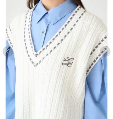 SNIDEL 원포인트 니트 조끼