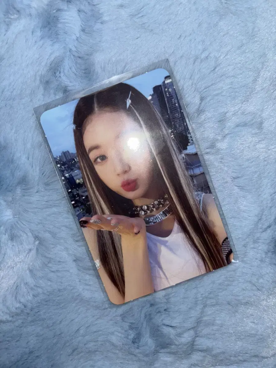 ive jang wonyoung AfterLikessq pre-order benefit sell photocards