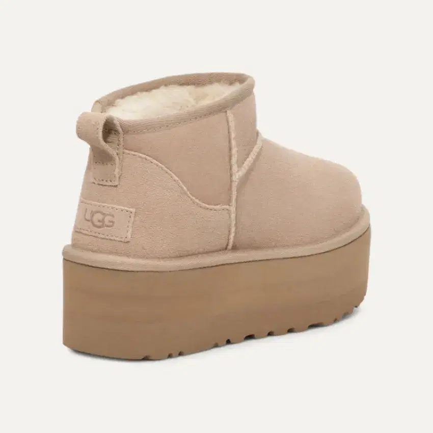 (새상품) UGG 클래식 미니 플랫폼 250