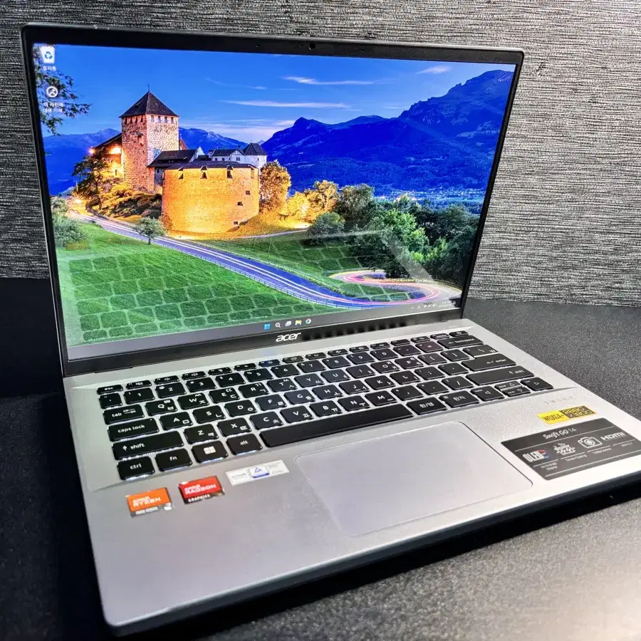 Acer Swift Go 14 노트북 (풀박스)