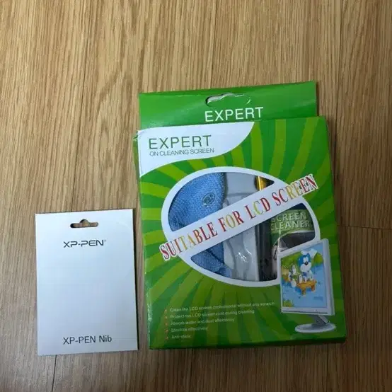 XPPen Artist 24 FHD 중고 판매합니다