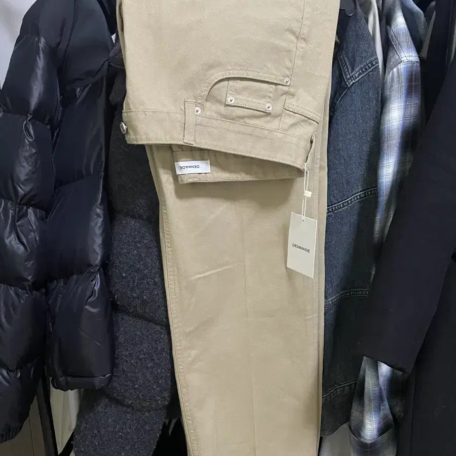 덴메이드 crease chino pants(beige) XL