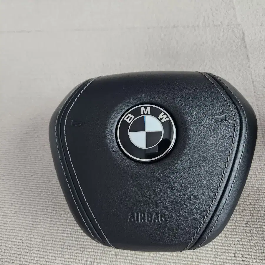 bmw g30 5시리즈 스티어링휠