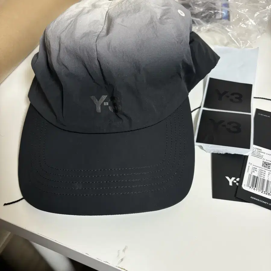 Y-3 옴브레 OMBRE CAP