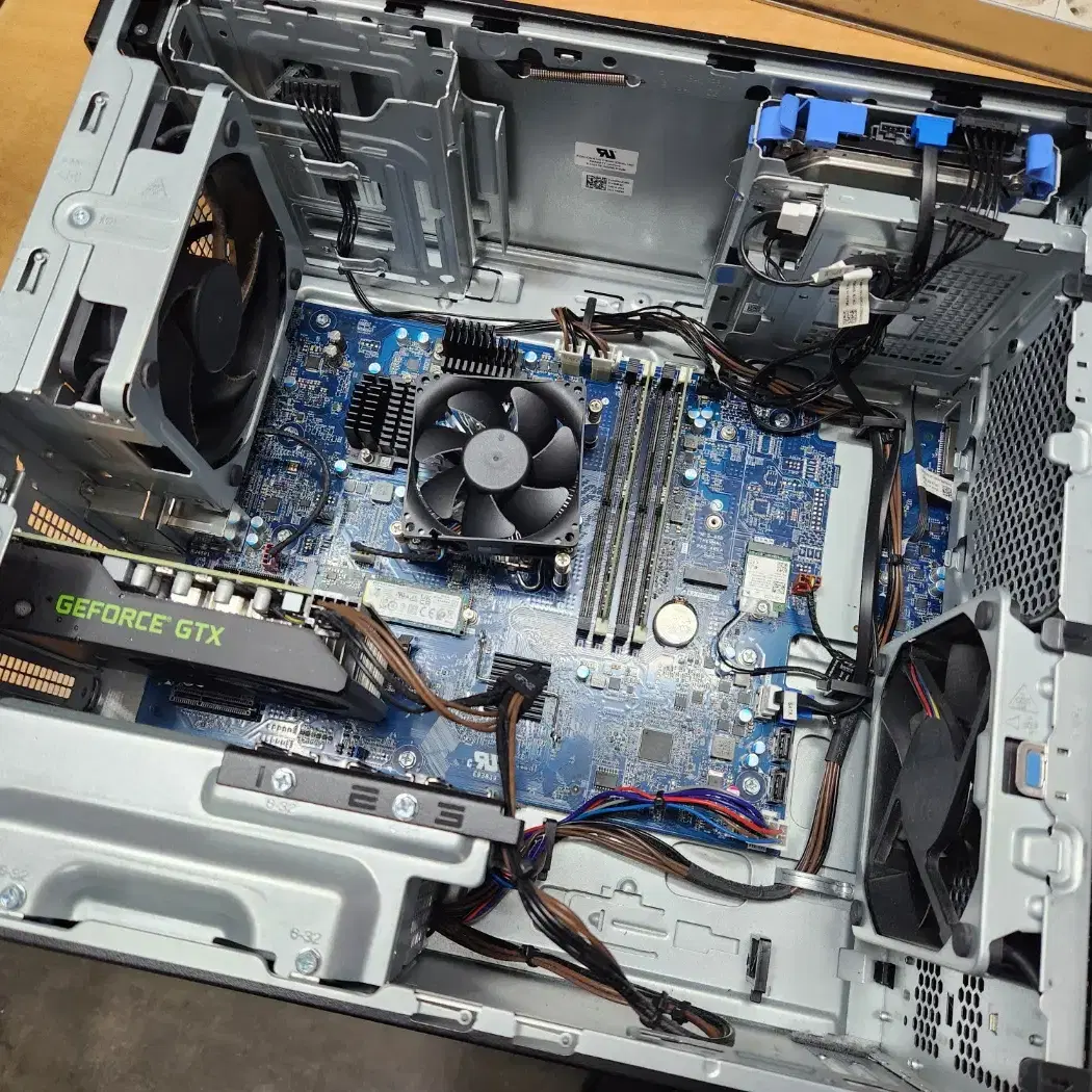 DELL D30M_i7 12700 게임용본체 판매합니다.