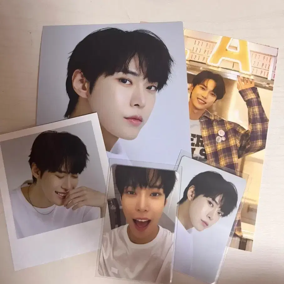 2022 SEASON'S GREETINGS PHOTO PACK DOYOU