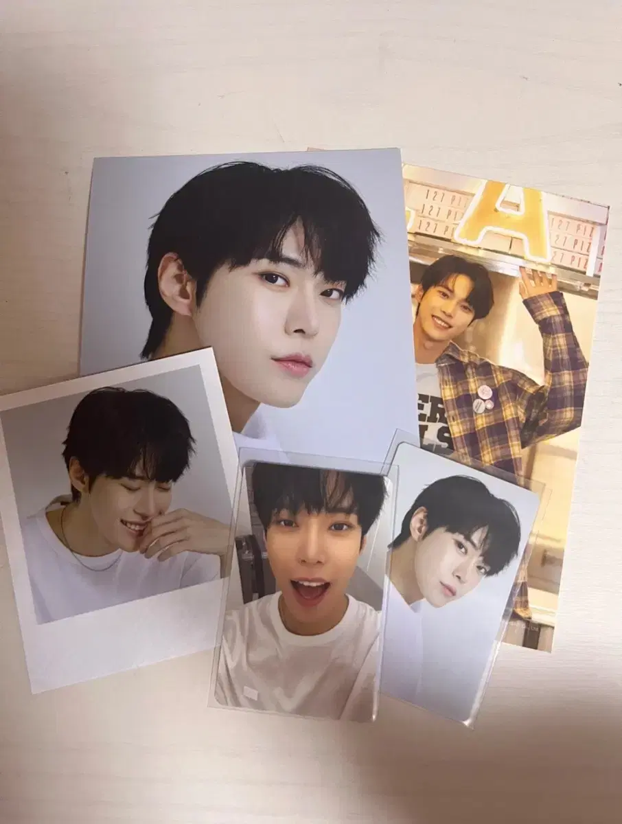 2022 SEASON'S GREETINGS PHOTO PACK DOYOU