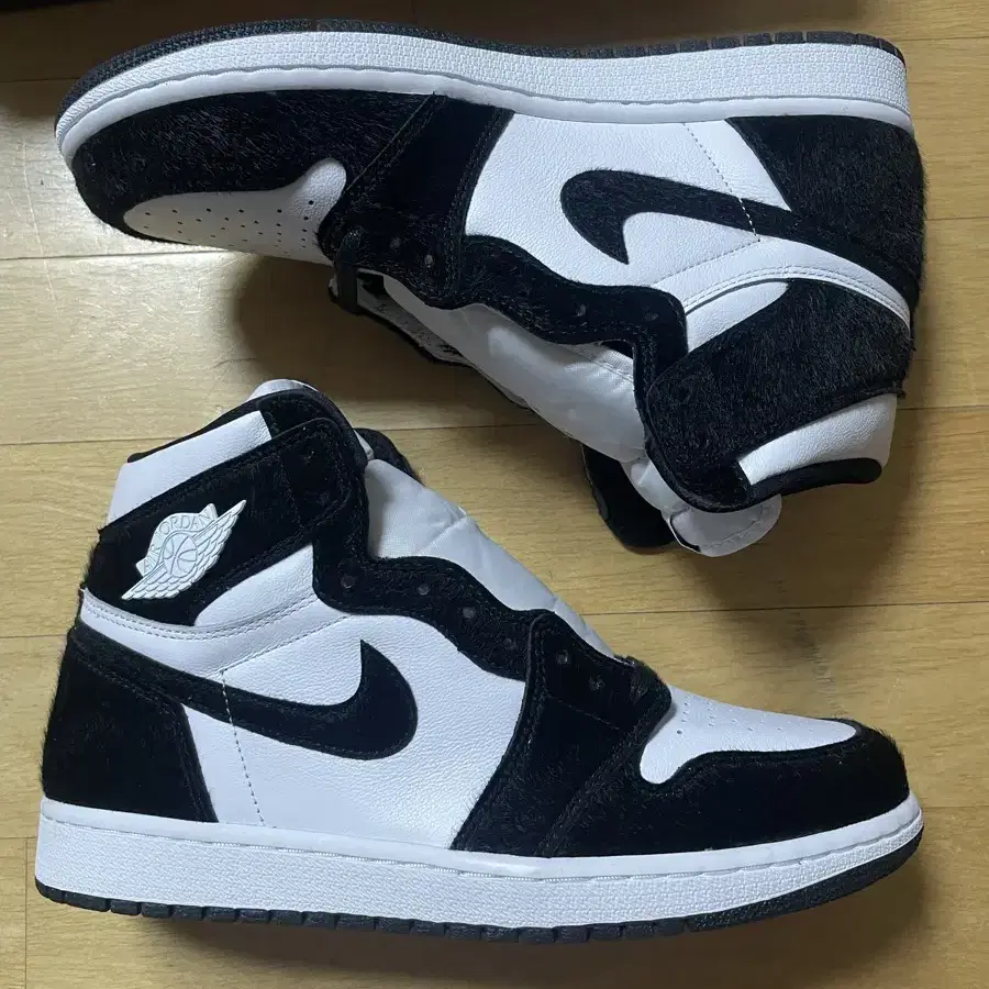 Air jordan 1 high Twist (털고래) 270