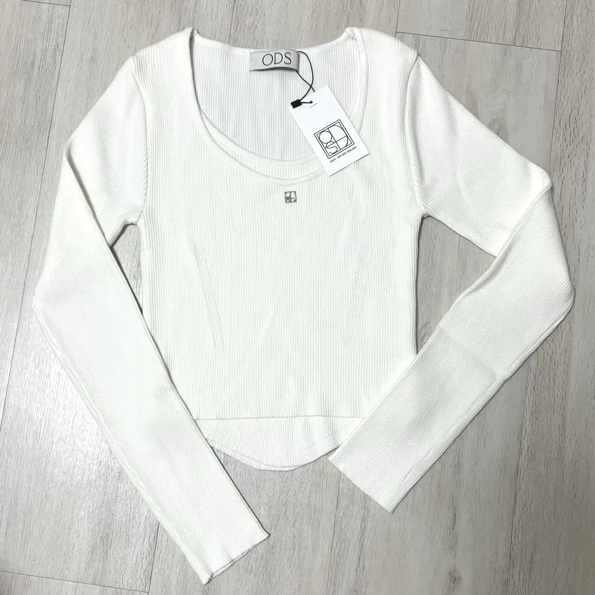 (새상품/무료배송) 오디에스 ODS LAYERED KNIT (IVORY)