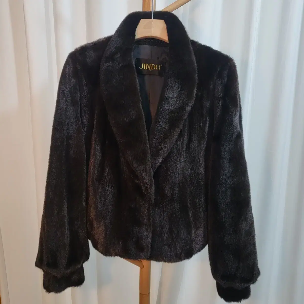 Jindo Short Mink Jacket