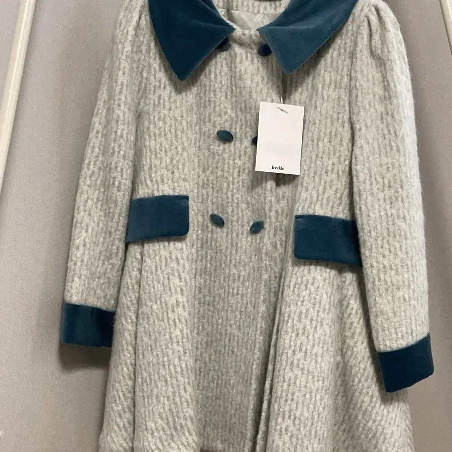 프레클 코트 little girl pleats mid coat(mint)