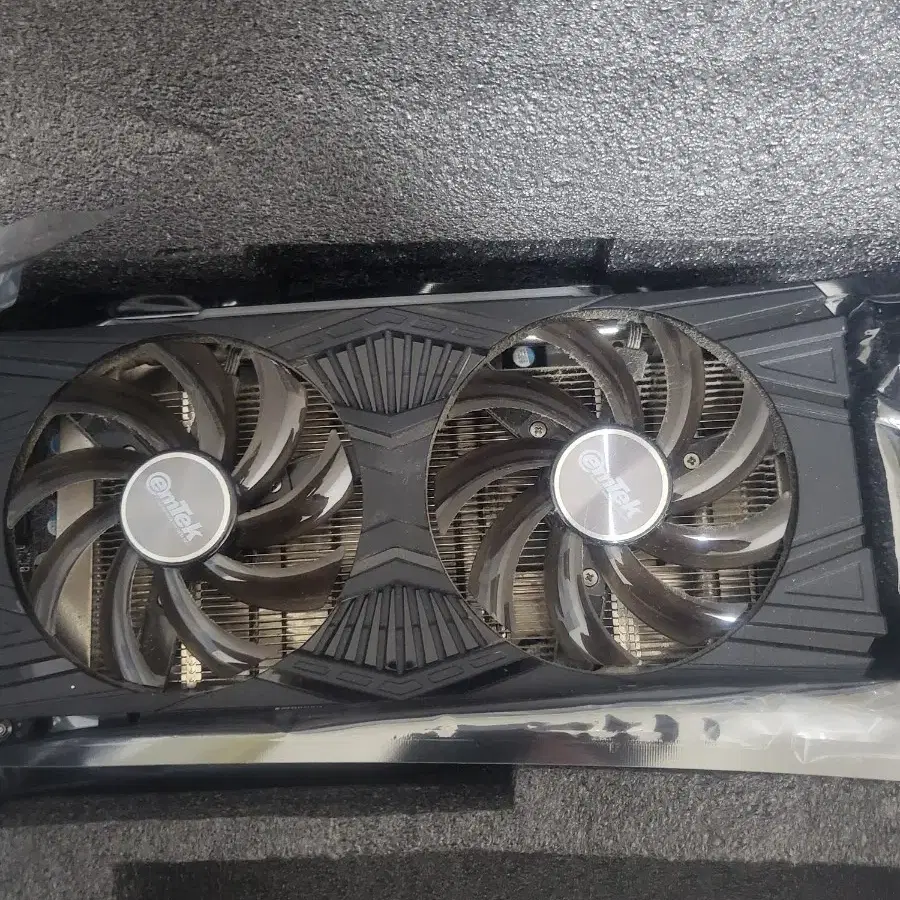 이엠택 gtx1660ti 그래픽카드