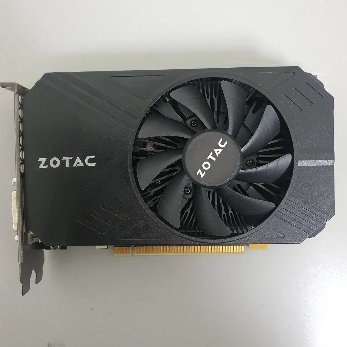 [무료배송] 중고 조텍 GTX960 원탑 사일런스 그래픽카드 2GB