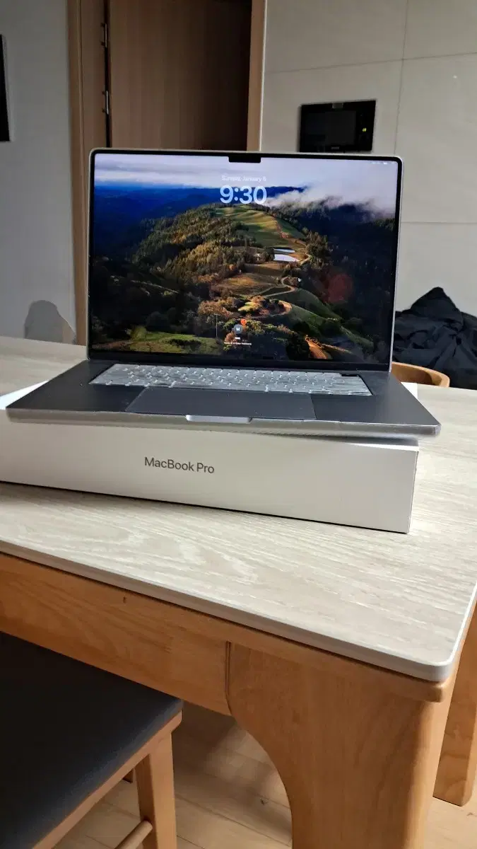 MacBook Pro 16 max 64gb 1TB