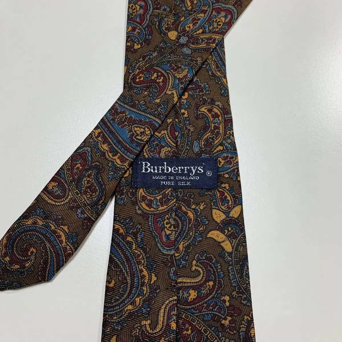 버버리(BURBERRY) 페이즐리넥타이 명품 A+등급 9.1cm