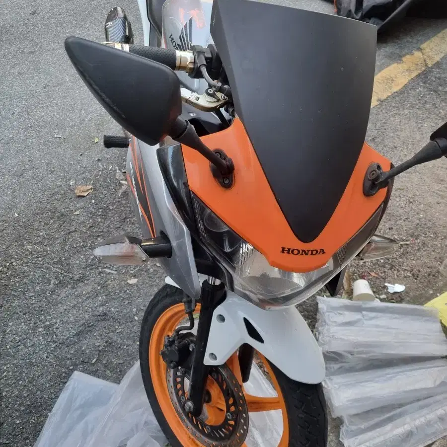 cbr125