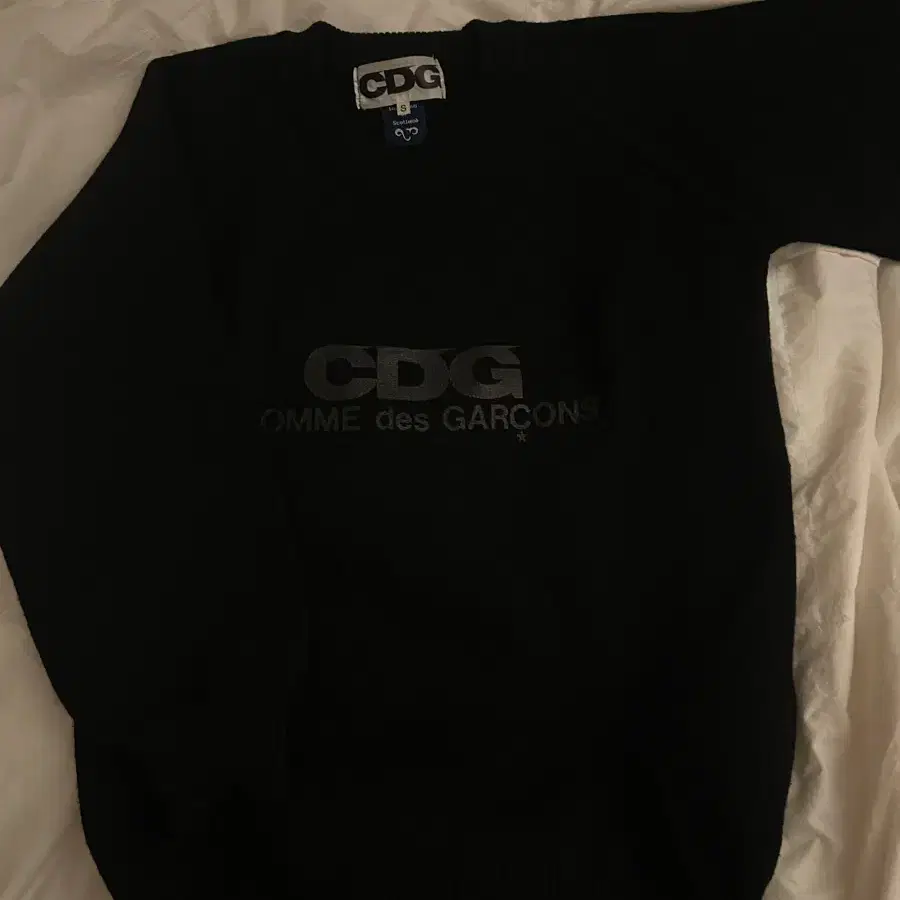 CDG 꼼데가르송 니트