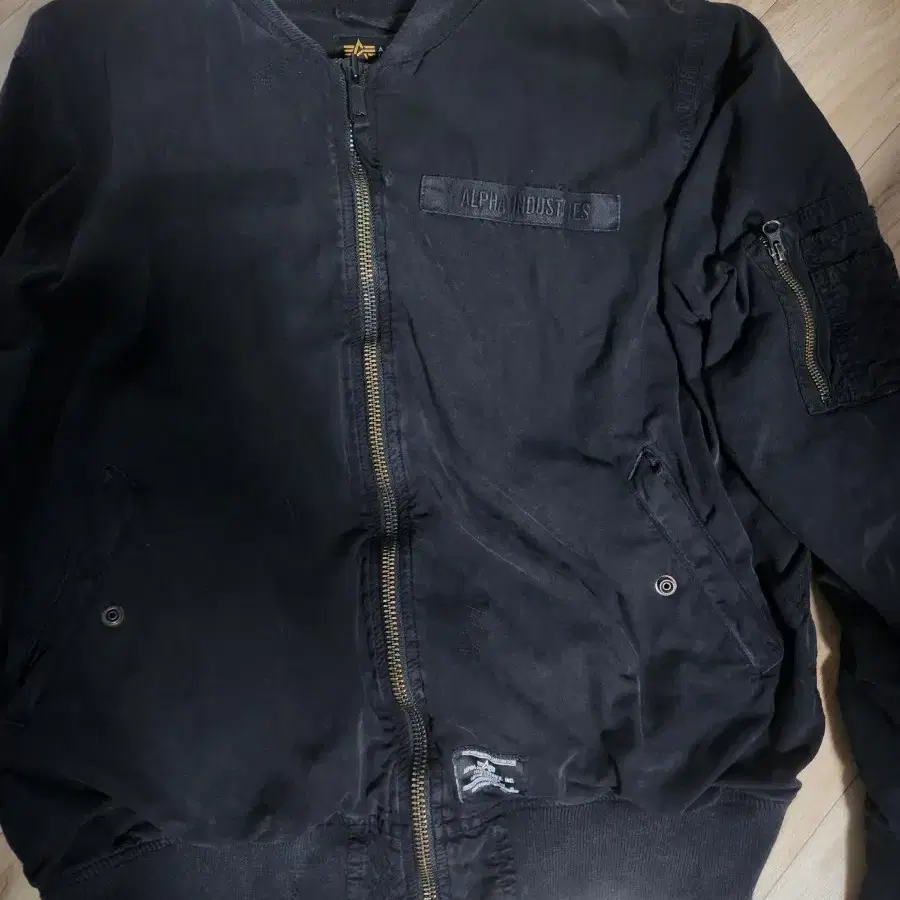 알파인더스트리L-2B RIP AND REPAIR FLIGHT JACKET