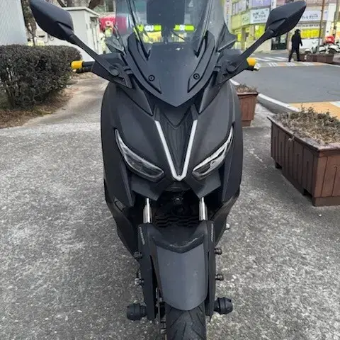 XMAX 60.000KM