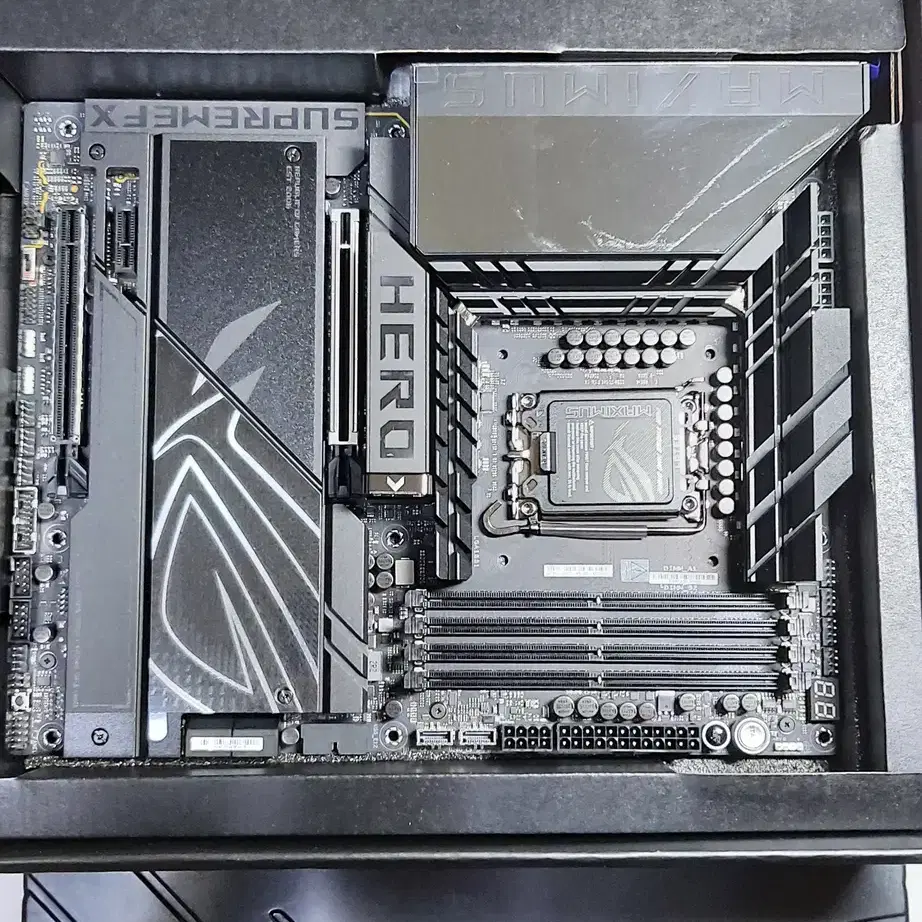 새상품 ASUS MAXIMUS Z890 HERO 코잇 판매