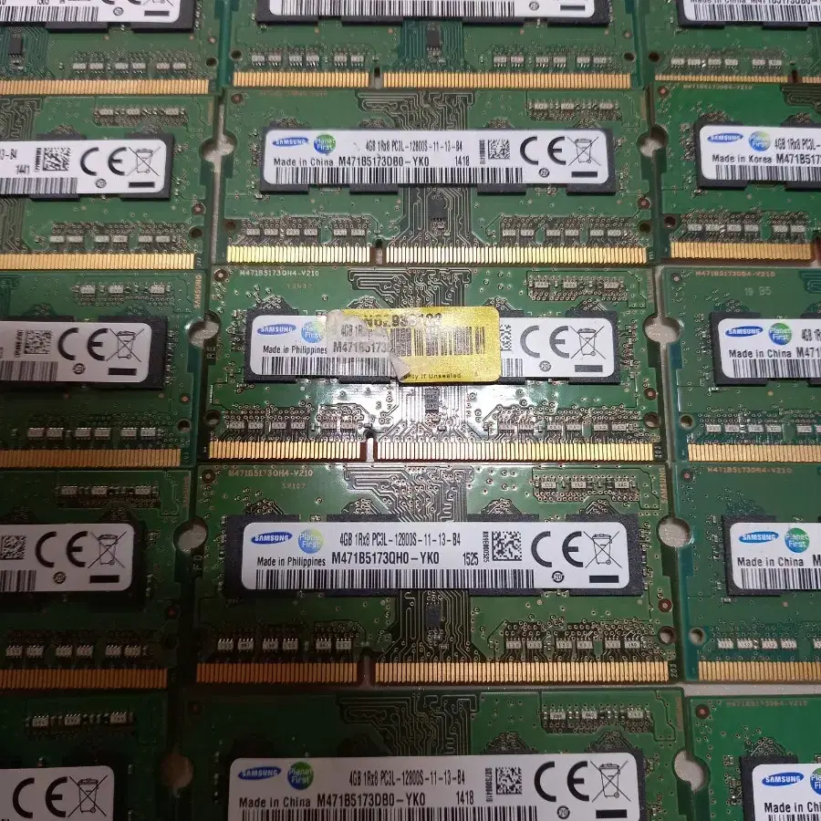 노트북 램 ddr3l 12800 저전력 4기가와 ddr3 8500 2기가