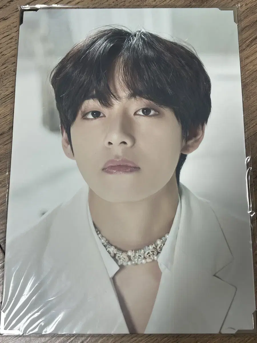 BTS v MAPSOLCON Premium Photo