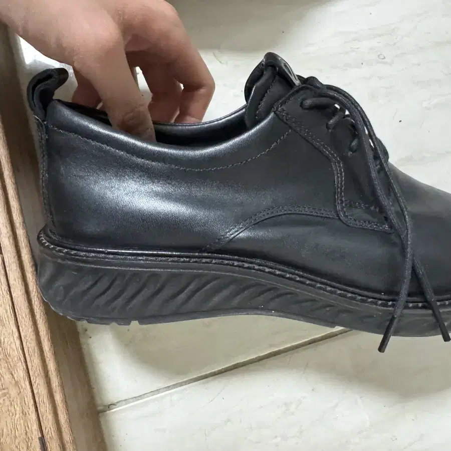 ECCO St. 1 Hybrid Gore-Tex Derby 255 사이즈