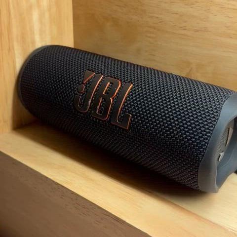 jbl flip6 스피커 판매/교신