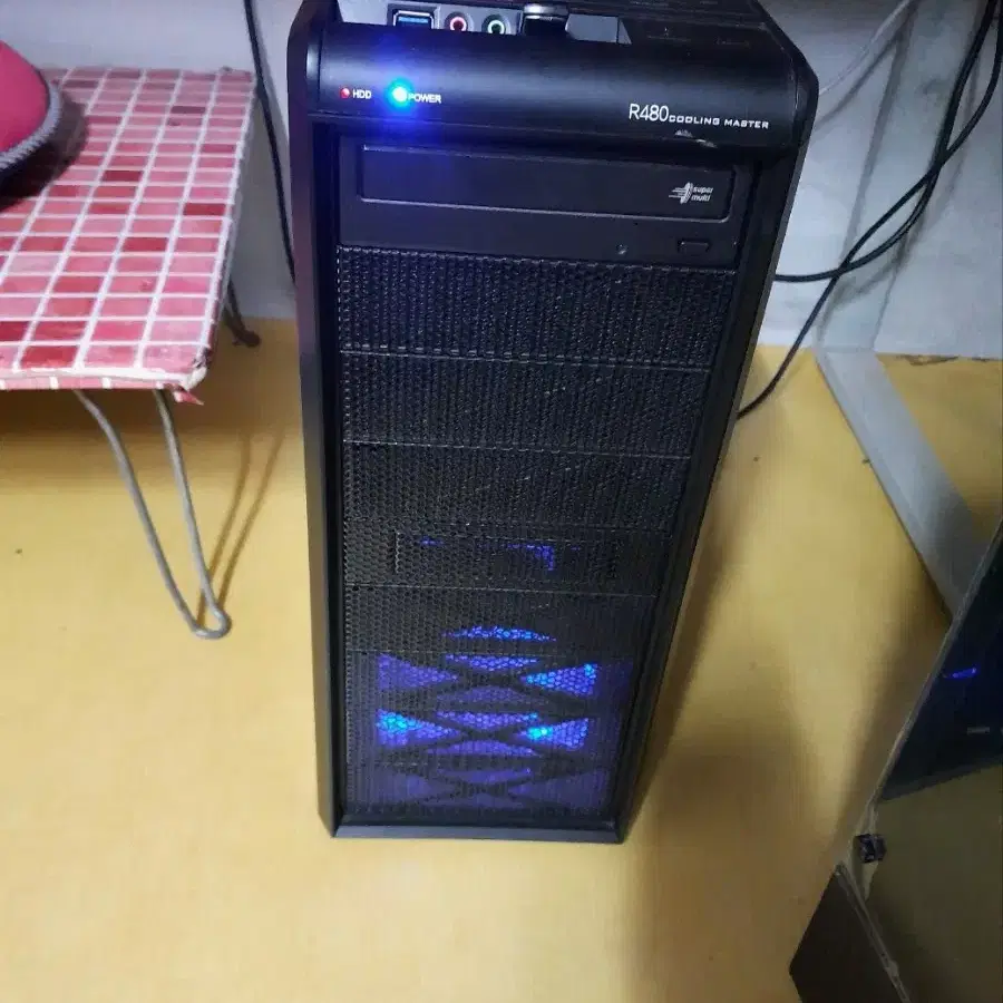 컴퓨터본체팜 i5.3570. 8램 ssd128g gtx750ti.