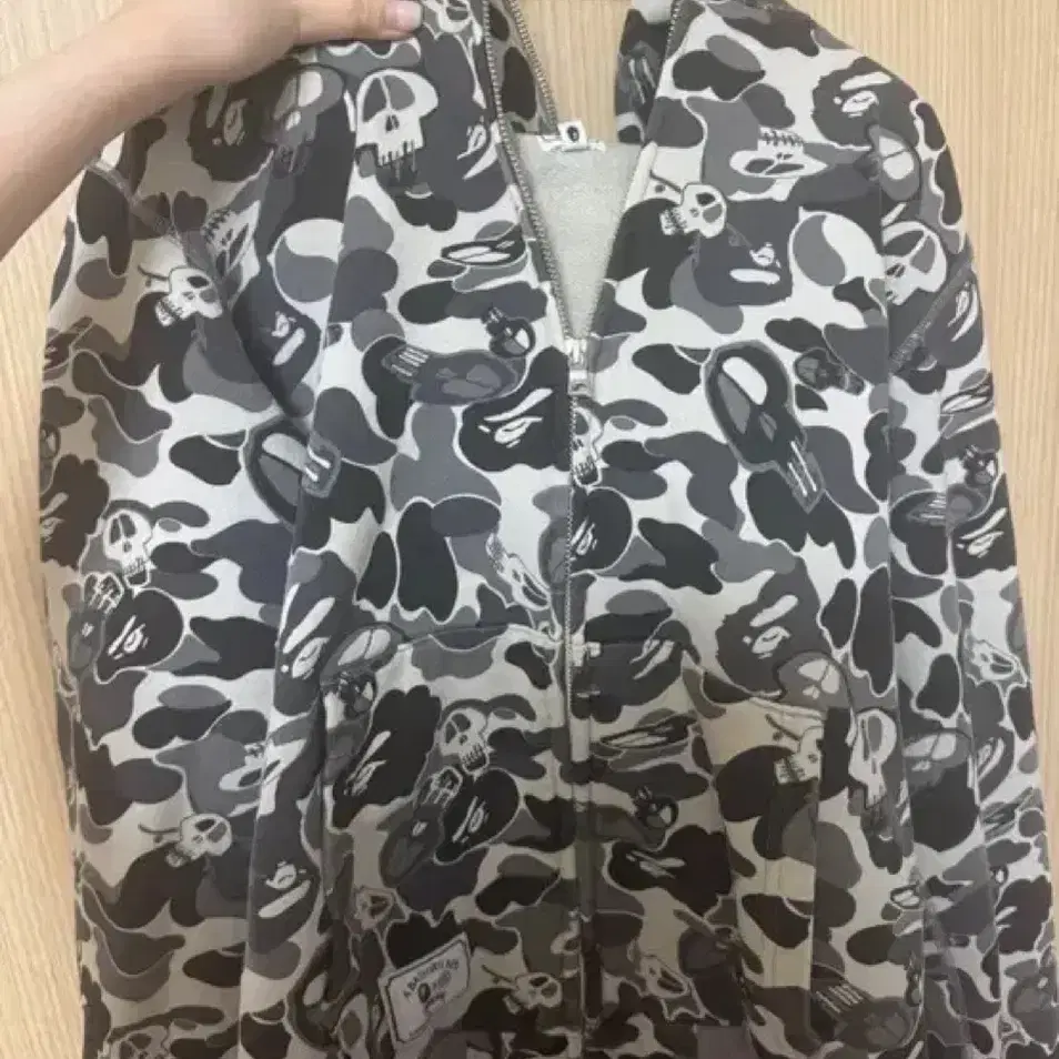 베이프X스투시 콜라보 후드집업 m사이즈 bape stussy