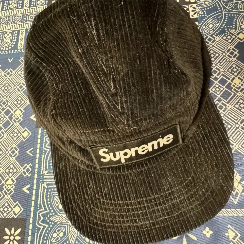 SUPREME CAMO CORDUROY CAMP CAP (bk)