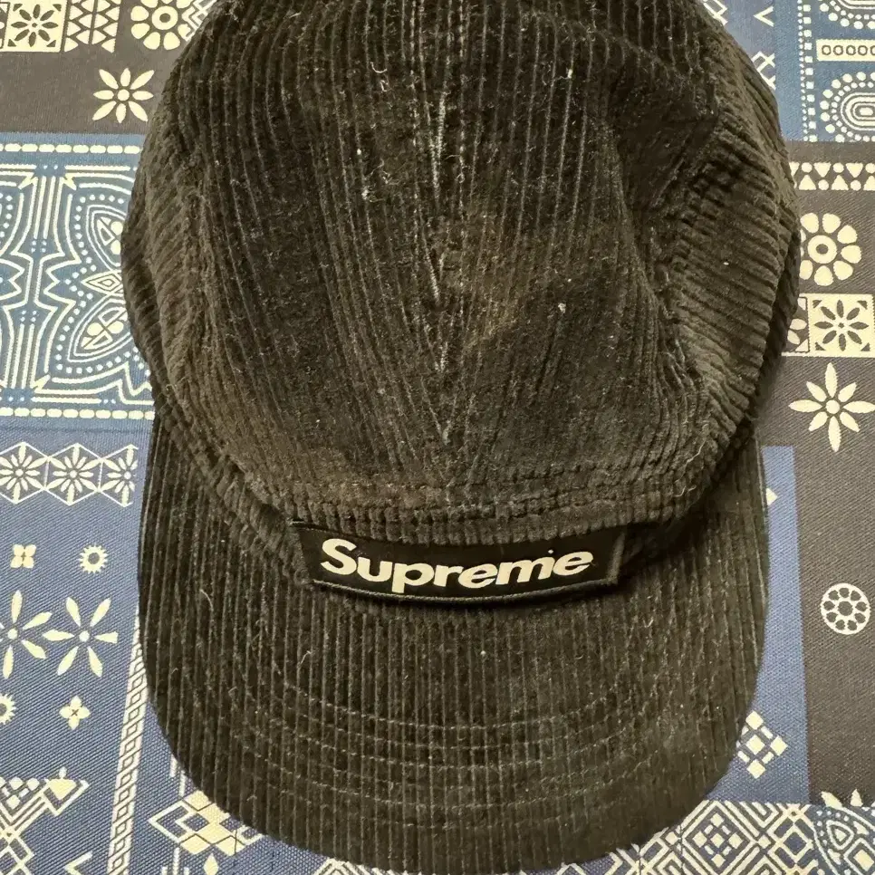 SUPREME CAMO CORDUROY CAMP CAP (bk)