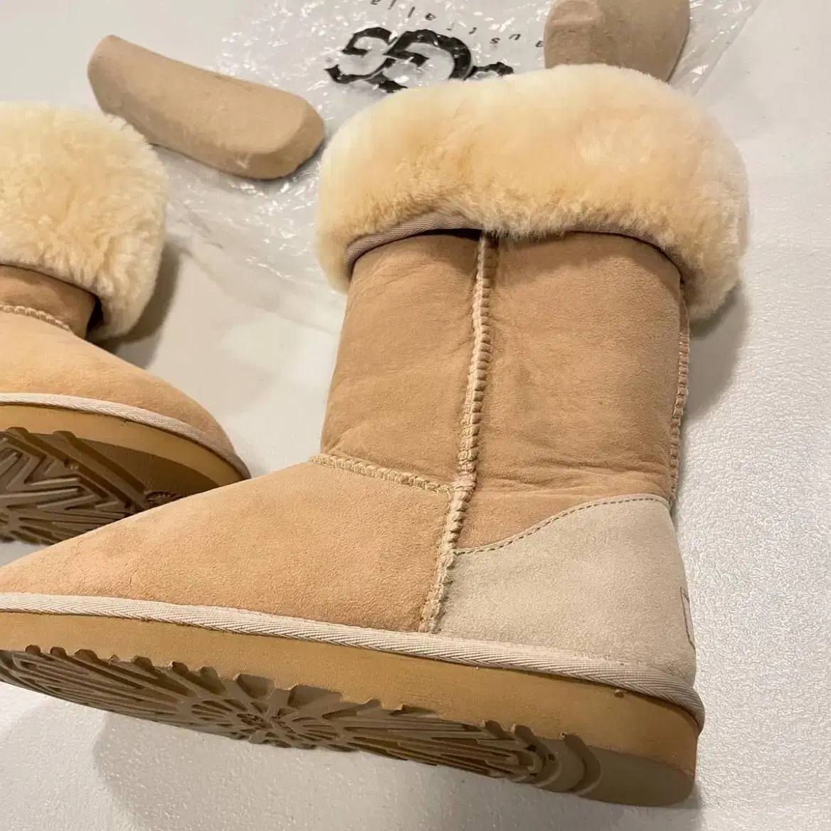 240) 미사용품/*Made in Australia UGG 어그 부츠