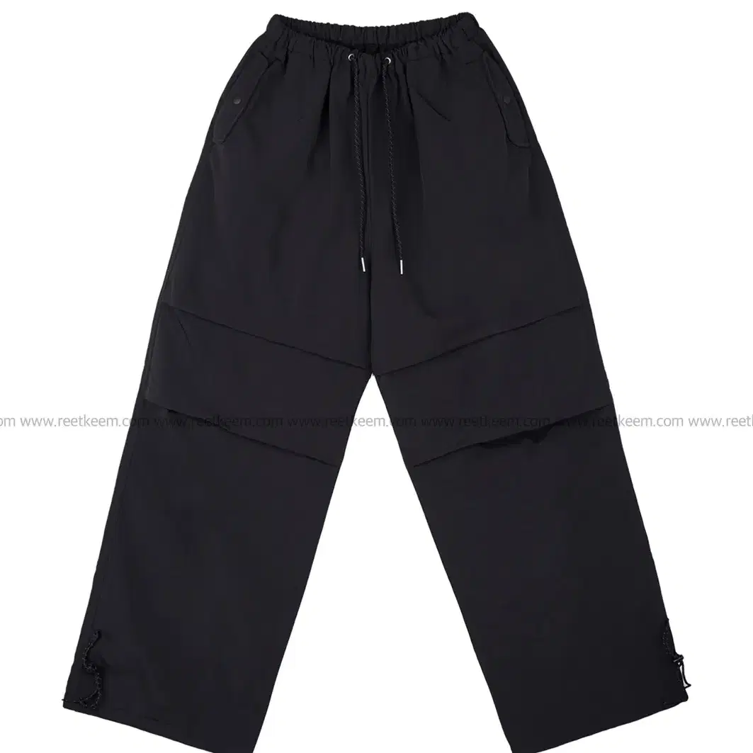 [새제품] 릿킴 SNUG PARACHUTE PANTS 블랙