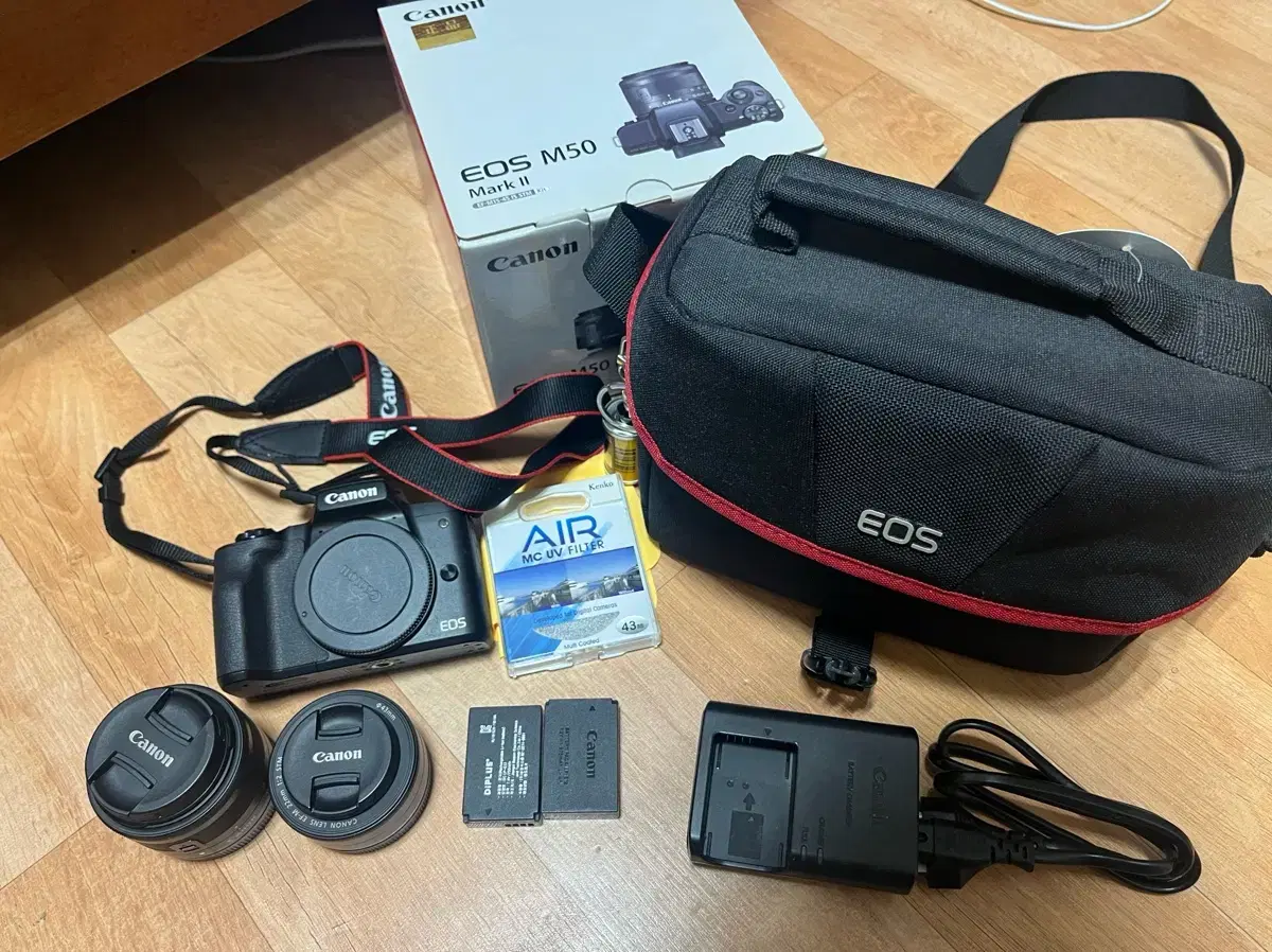 캐논 EOS M50 Mark2 풀박+F22 단렌즈+각종 부속 물품