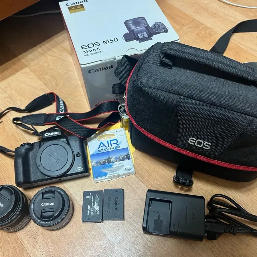 캐논 EOS M50 Mark2 풀박+F22 단렌즈+각종 부속 물품