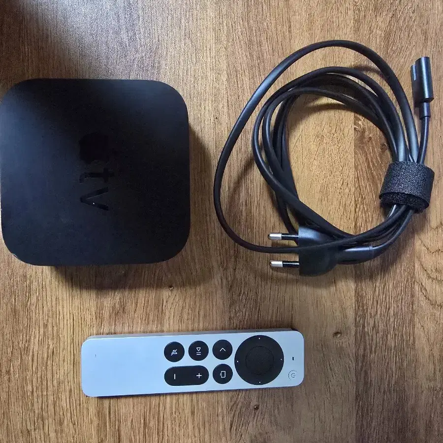 APPLE TV 4K 2세대 (64GB)