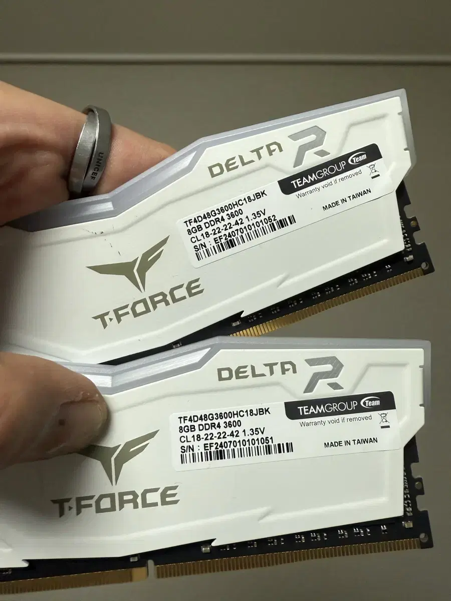 팀그룹 ddr4 16gb (8x2) 3600