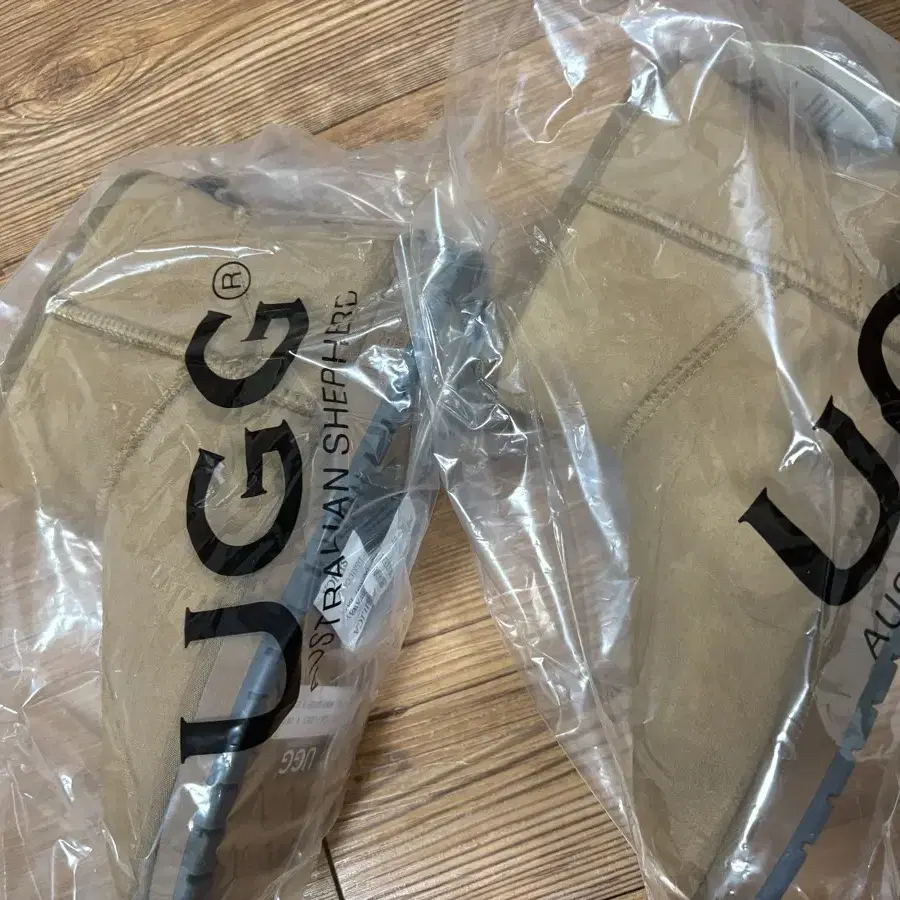 24FW 호주 에버 UGG 어그 클래식 미니 앵클 부츠