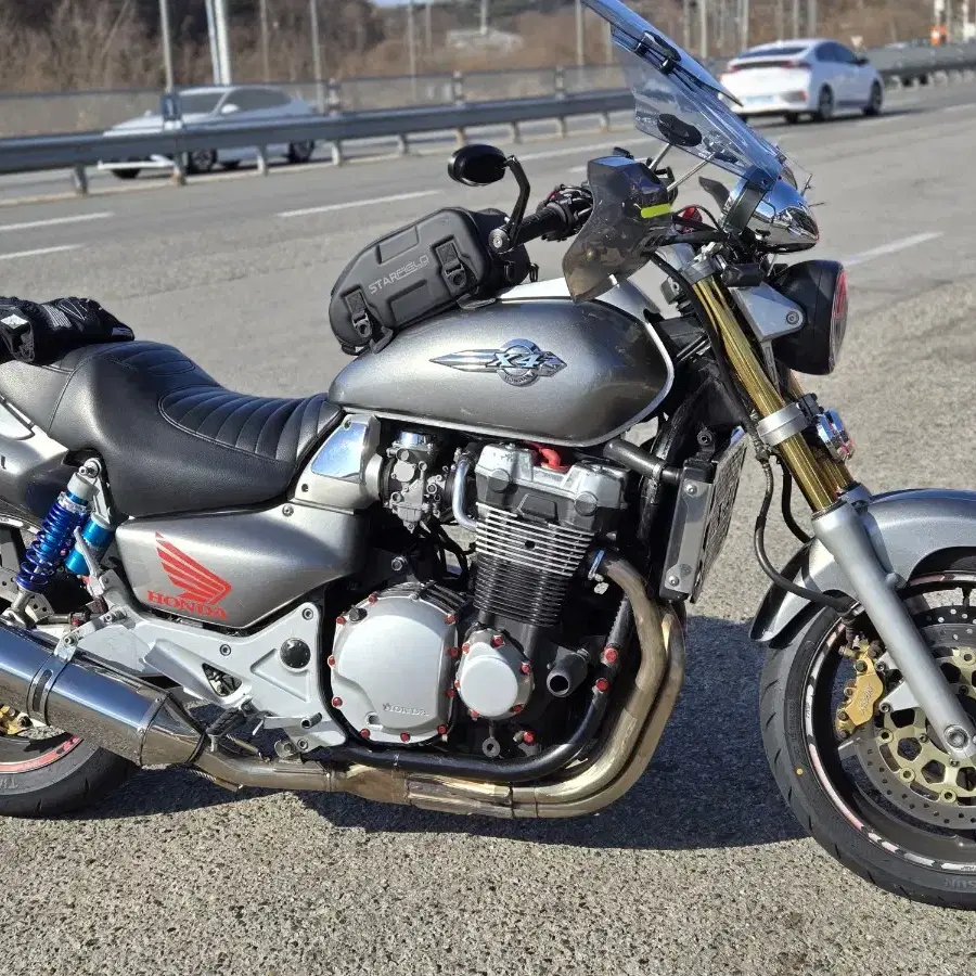 CB1300DC.  관리잘된바이크