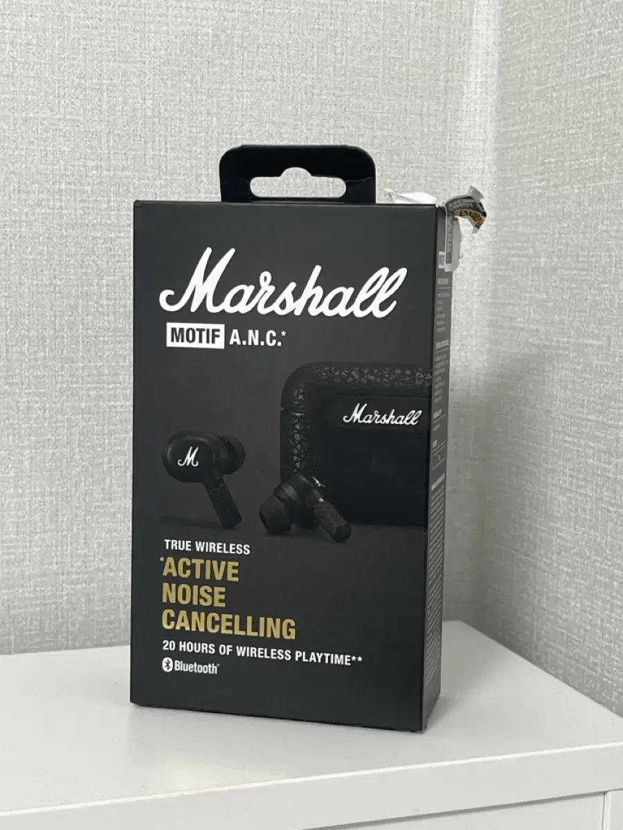 Marshall MOTIF 1 A.N.C. Noise Canceling Earbuds