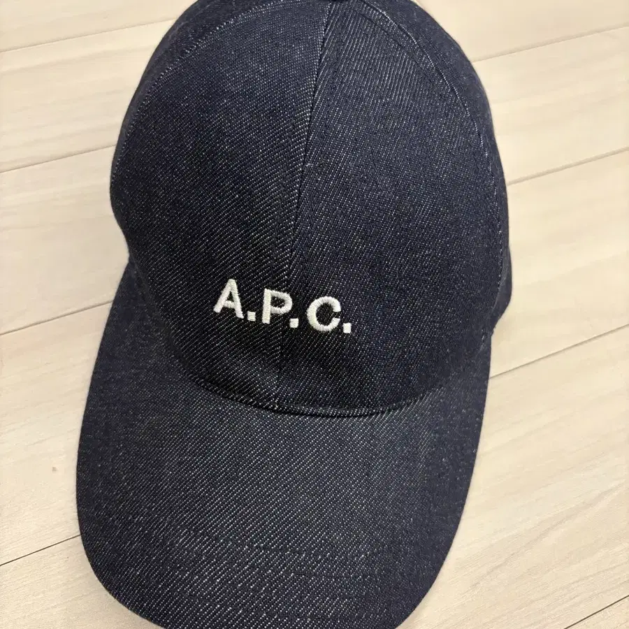 apc 아페세 볼캡 모자 56